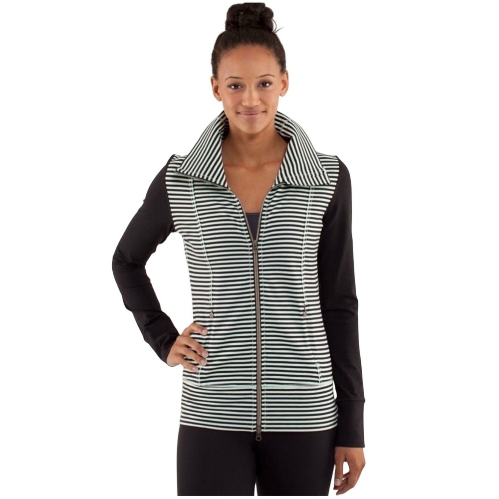 Lululemon In Stride Jacket Womens Size 8 Black Mint Green Striped Full Zip Yoga